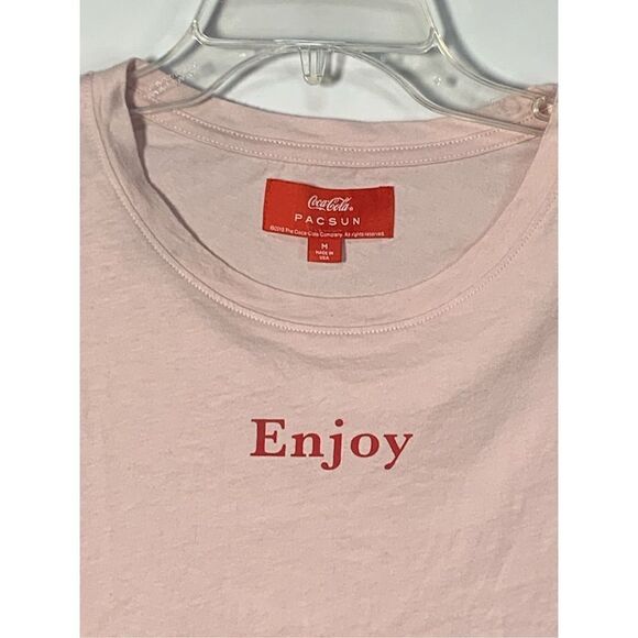 PacSun enjoy Coca-Cola cropped long sleeve T-shirt size medium ￼ - Picture 4 of 7